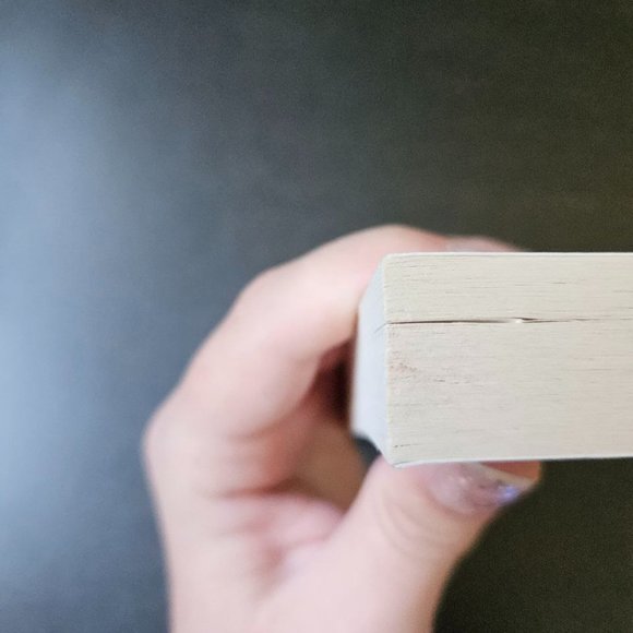 4/$20 Call the Midwife: A Memoir of Birth, Joy, and Hard Times by Jennifer Worth - Picture 4 of 7